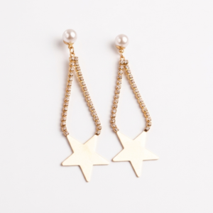 Aretes Estrellas Circones Dorados Ref: B584